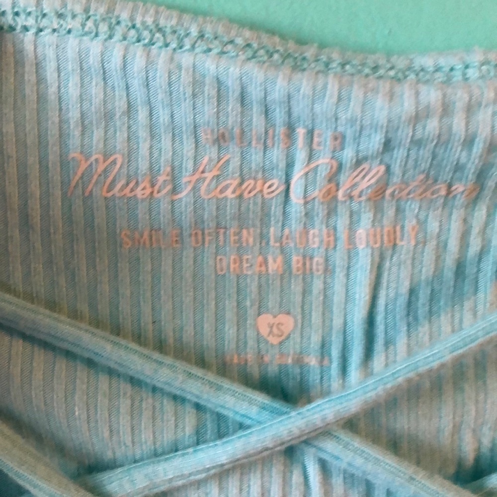 Shirt - Picture 2 of 2